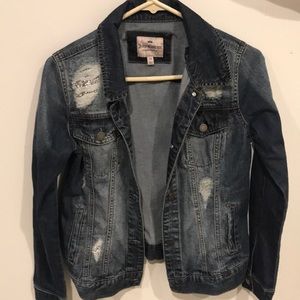 DENIM JACKET